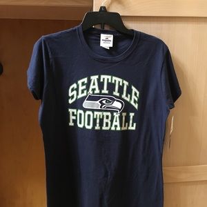 NEW - Women’s Majestic Brand Seahawks Tee Shirt